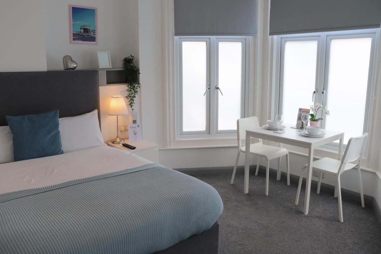 Pier12 Apartment Eastbourne Ngoại thất bức ảnh