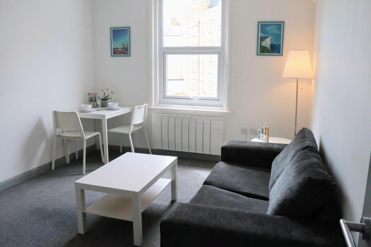 Pier12 Apartment Eastbourne Ngoại thất bức ảnh