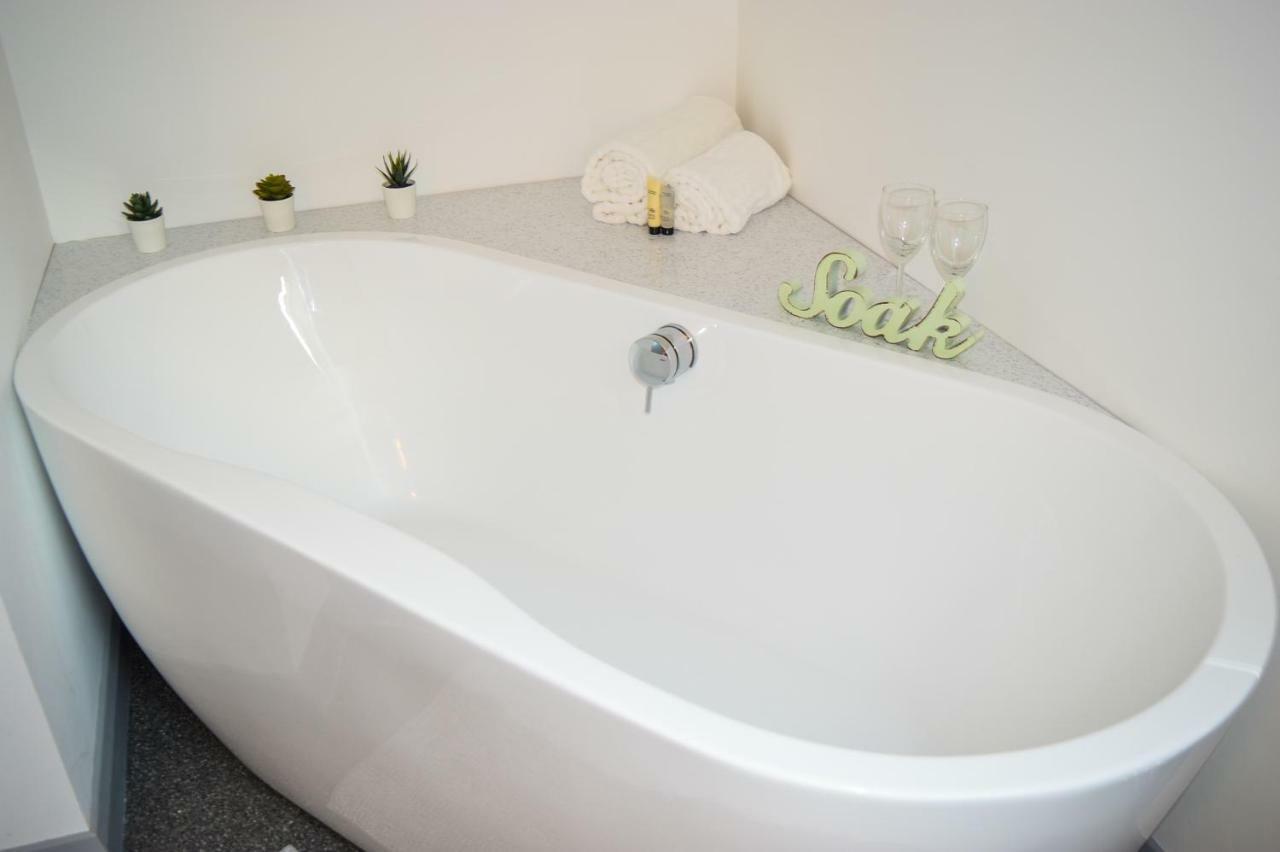 Pier12 Apartment Eastbourne Ngoại thất bức ảnh